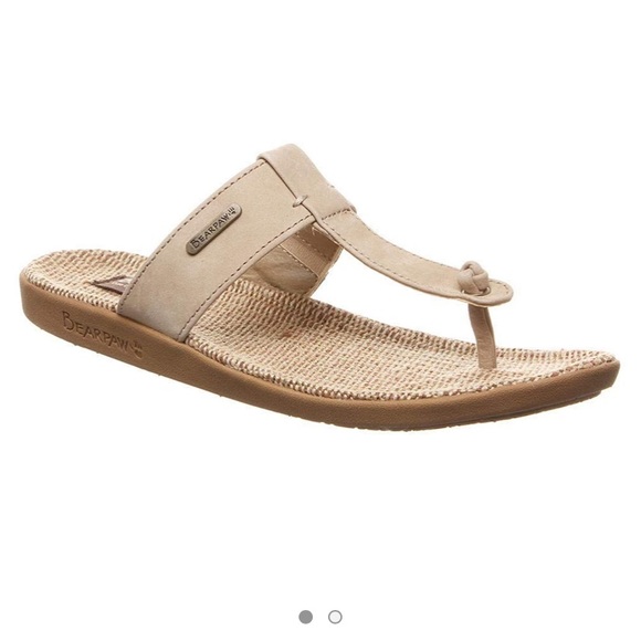 BearPaw Shoes - Bear paw size 7 brand new